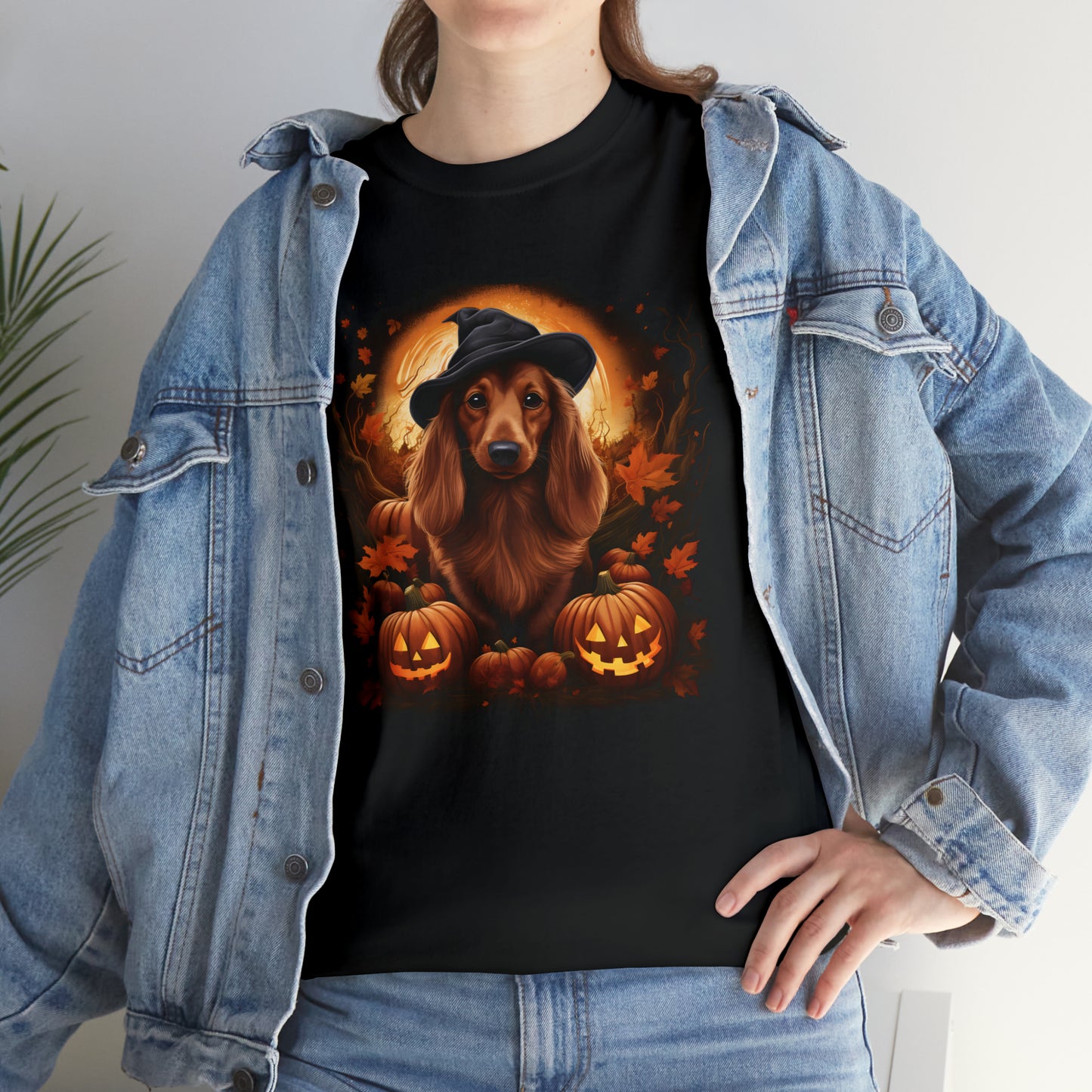 Dachshund Classic T-shirt: "Halloween Glow"